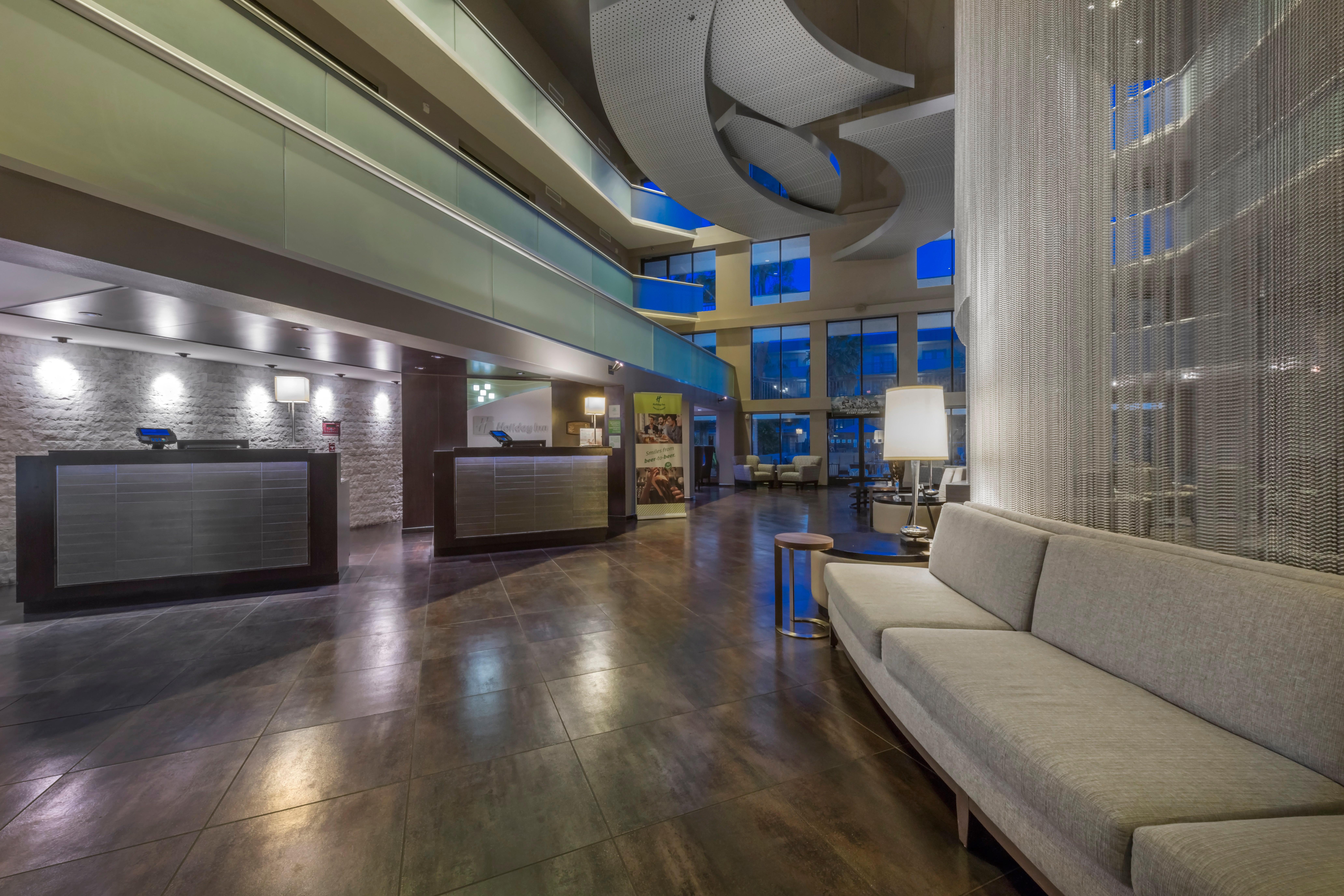 Holiday Inn And Suites Phoenix Airport North By Ihg Dış mekan fotoğraf