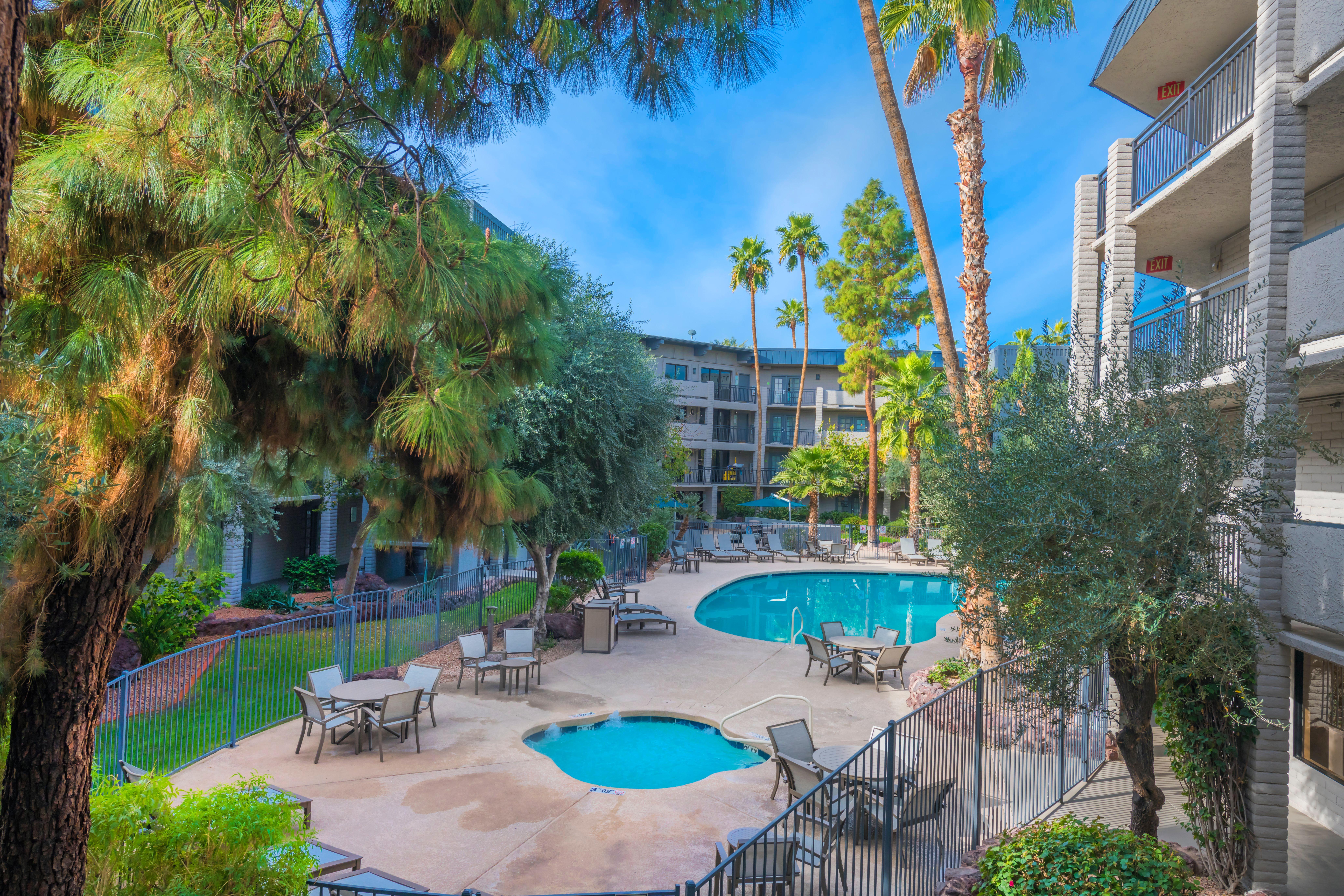 Holiday Inn And Suites Phoenix Airport North By Ihg Dış mekan fotoğraf
